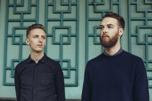 HONNE-Aug-2015-pic-1050x700